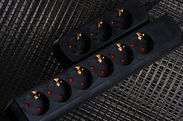 Barrette secteur 6 prises-0